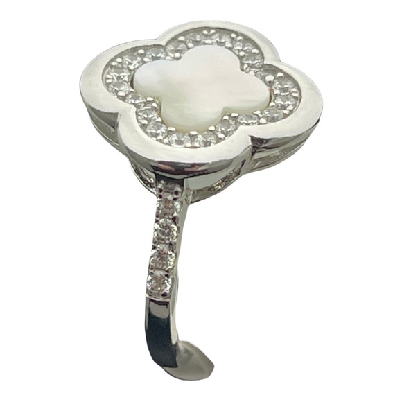 NWT Sterling Silver4 leaf Clover Ring mother of pearl face - Picture 7 of 12